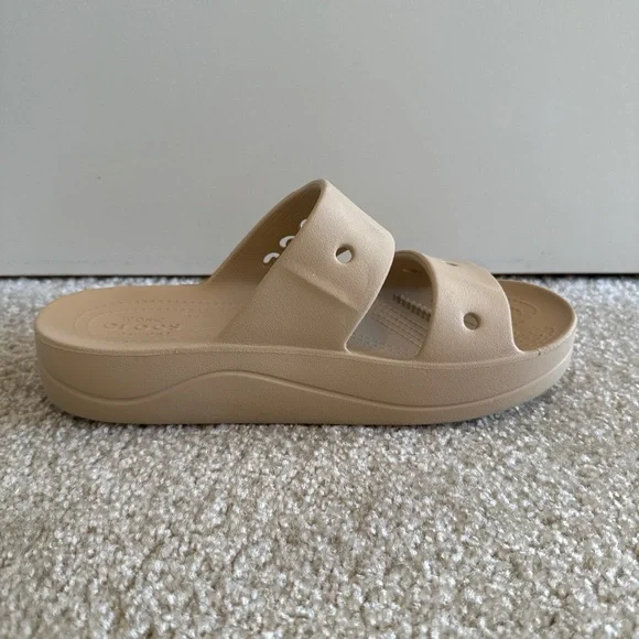 Crocs Women’s Baya Cream Platform Sandals - Picture 5 of 8